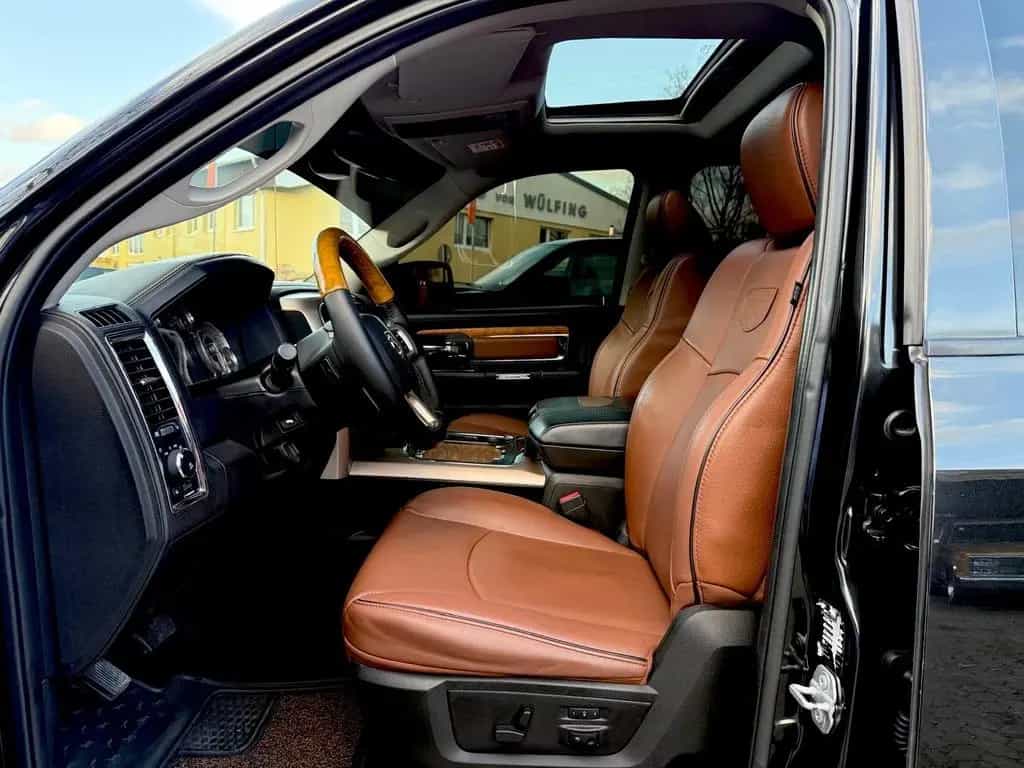 Dodge RAM LONGHORN*CLEAN CARFAX*RAMBOX*AHK*NAVI*SERVICE NE 07/2018-photo-30