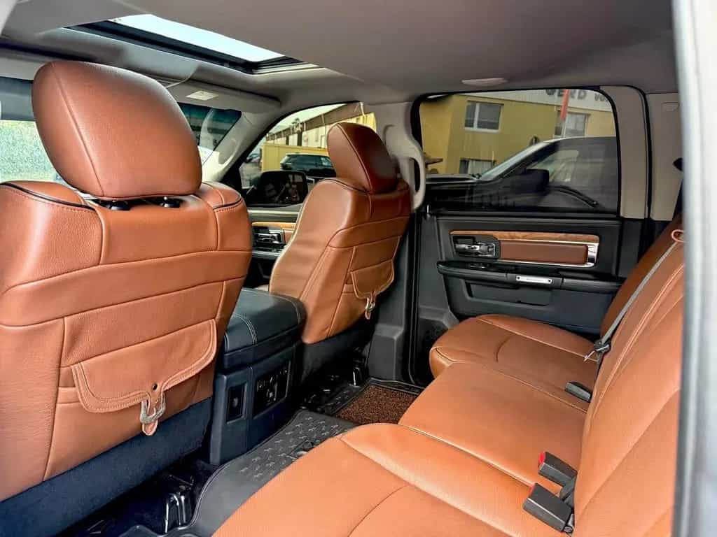 Dodge RAM LONGHORN*CLEAN CARFAX*RAMBOX*AHK*NAVI*SERVICE NE 07/2018-photo-35