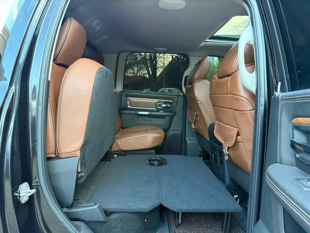 Dodge RAM LONGHORN*CLEAN CARFAX*RAMBOX*AHK*NAVI*SERVICE NE 07/2018-photo-38