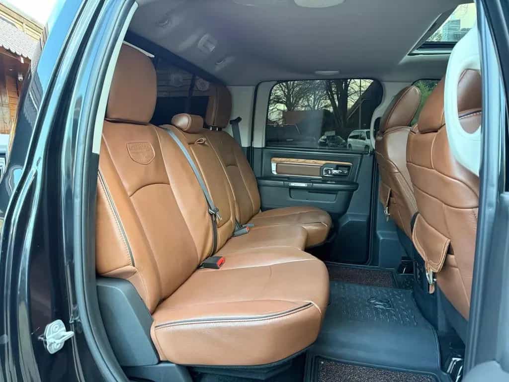 Dodge RAM LONGHORN*CLEAN CARFAX*RAMBOX*AHK*NAVI*SERVICE NE 07/2018-photo-39