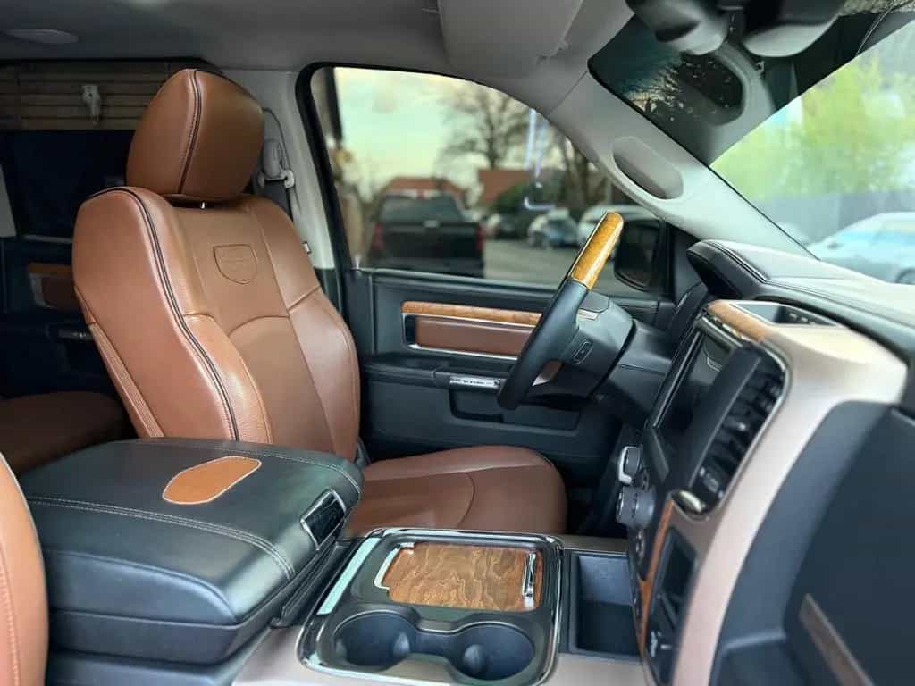 Dodge RAM LONGHORN*CLEAN CARFAX*RAMBOX*AHK*NAVI*SERVICE NE 07/2018-photo-43