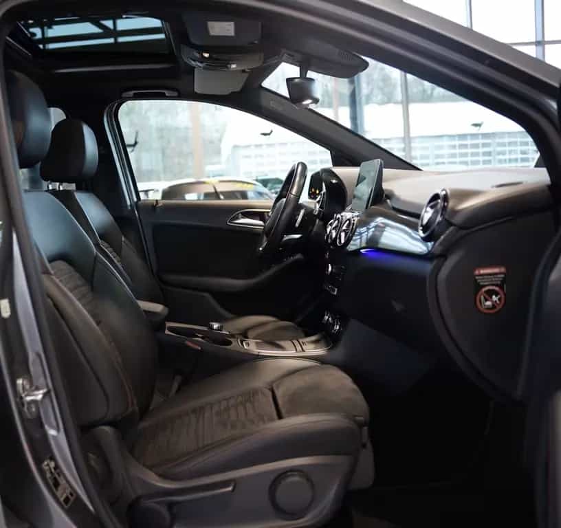 Mercedes-Benz B-Class 220 4M AMG Line 1.Hand *Pano *Kamera *Night 05/2018-photo-16
