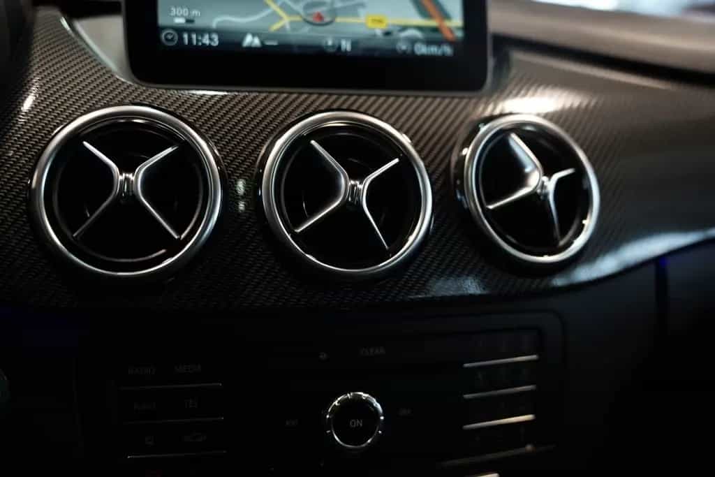 Mercedes-Benz B-Class 220 4M AMG Line 1.Hand *Pano *Kamera *Night 05/2018-photo-29