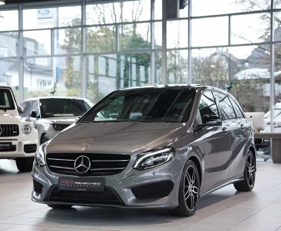 Mercedes-Benz B-Class 220 4M AMG Line 1.Hand *Pano *Kamera *Night 05/2018-photo-3