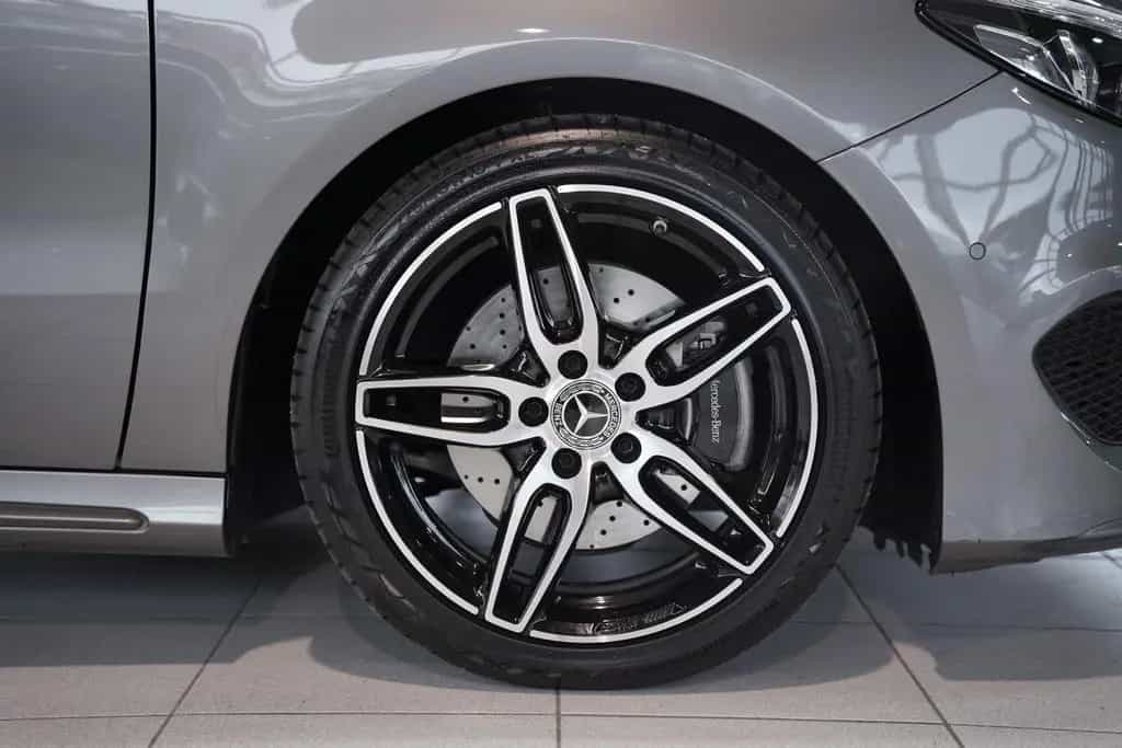 Mercedes-Benz B-Class 220 4M AMG Line 1.Hand *Pano *Kamera *Night 05/2018-photo-6