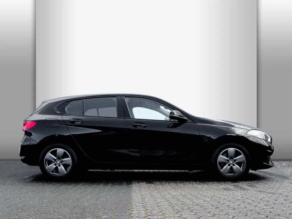 BMW 1 Series 118i Advantage Sitzheizung DAB LED 12/2022-photo-1