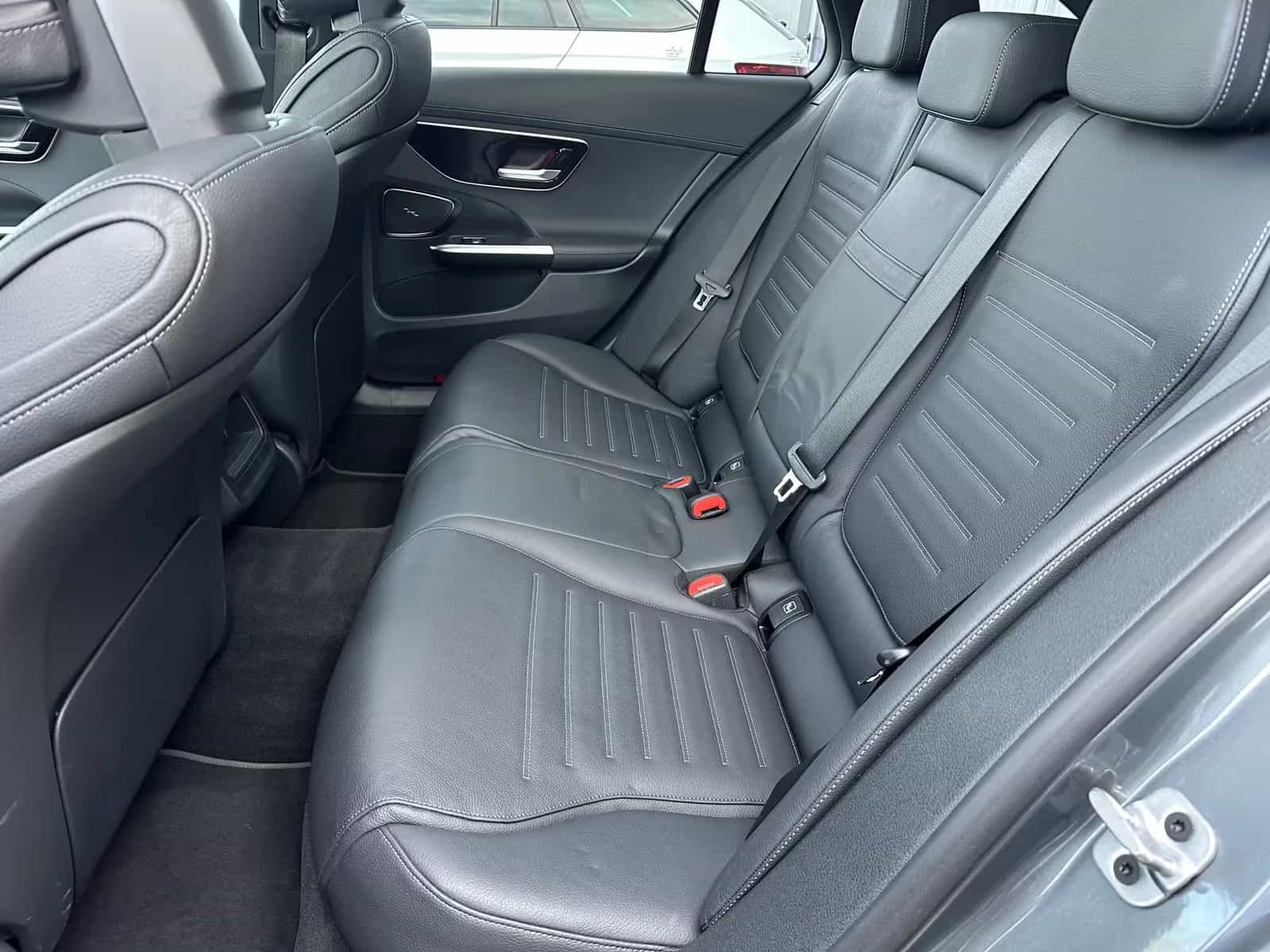 Mercedes-Benz C-Class 220 06/2023-photo-10