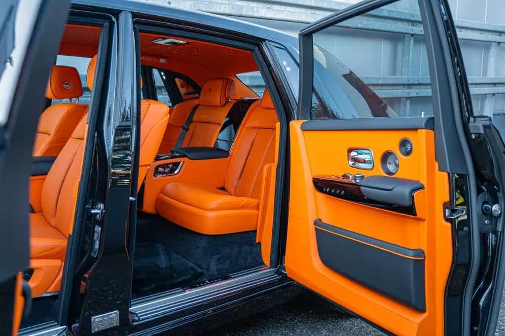 Rolls-Royce Phantom *COC ONLY*PROD.25*BESPOKE*STARLIGHT*THEA null-photo-25
