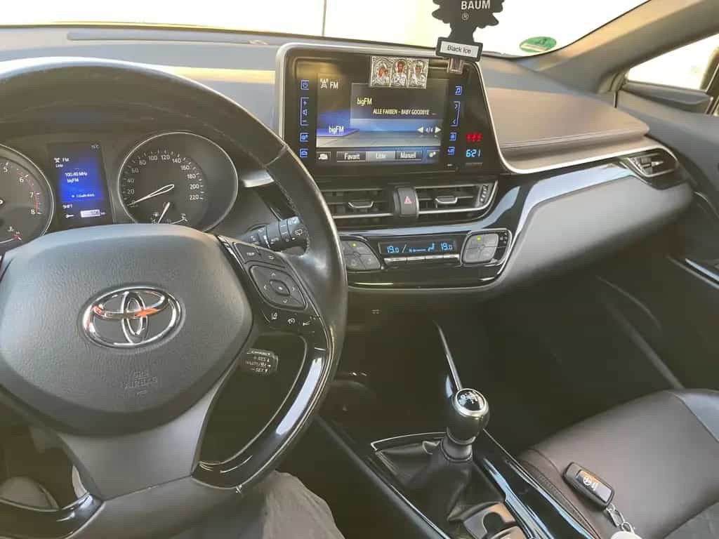 Toyota C-HR TÜV NEU/ Frische Inspektion 07/2018-photo-12