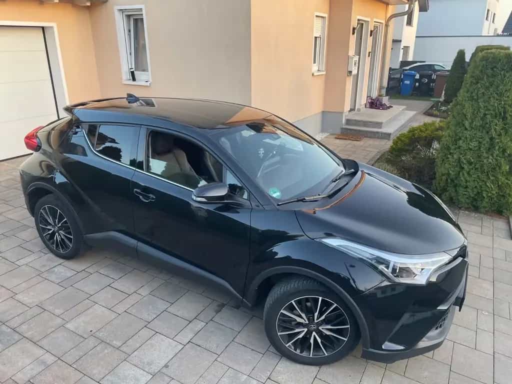 Toyota C-HR TÜV NEU/ Frische Inspektion 07/2018-photo-2