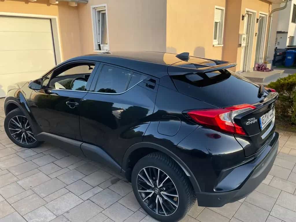 Toyota C-HR TÜV NEU/ Frische Inspektion 07/2018-photo-5