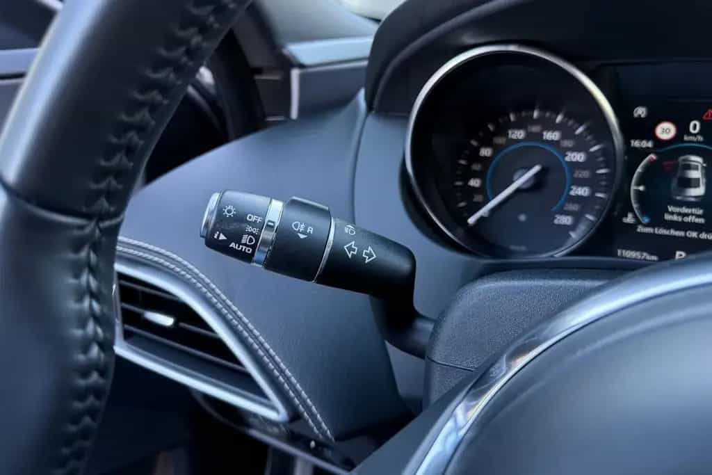 Jaguar XE 25d R-Sport AWD/HU neu/AUT/NAV/LED/KAM 09/2018-photo-15