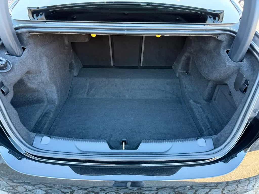 Jaguar XE 25d R-Sport AWD/HU neu/AUT/NAV/LED/KAM 09/2018-photo-30