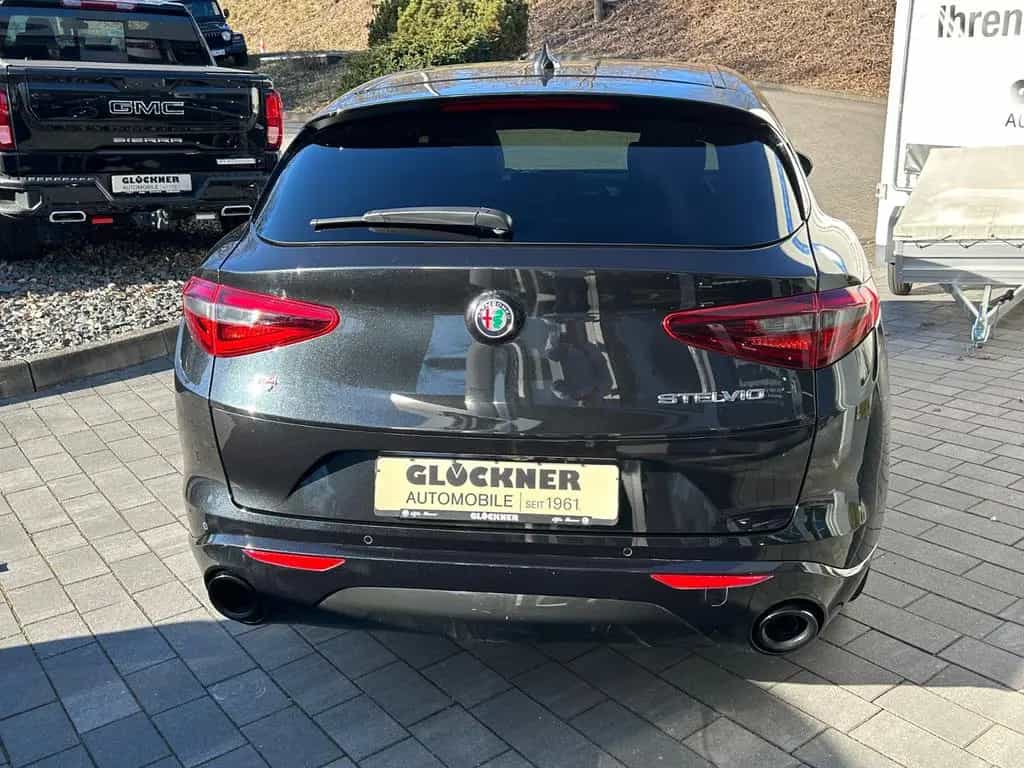 Alfa Romeo Stelvio Veloce 2,2 Diesel 154 KW 11/2022-photo-5