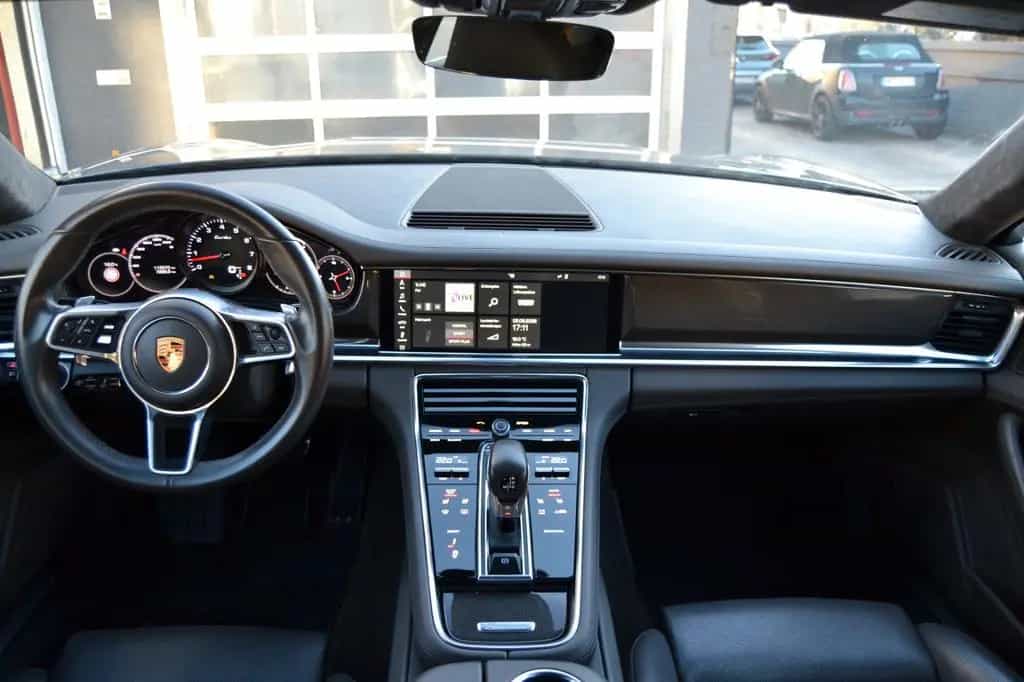 Porsche Panamera Turbo, SitzBelüft,Kamera,Bose,Carbon, 01/2017-photo-11
