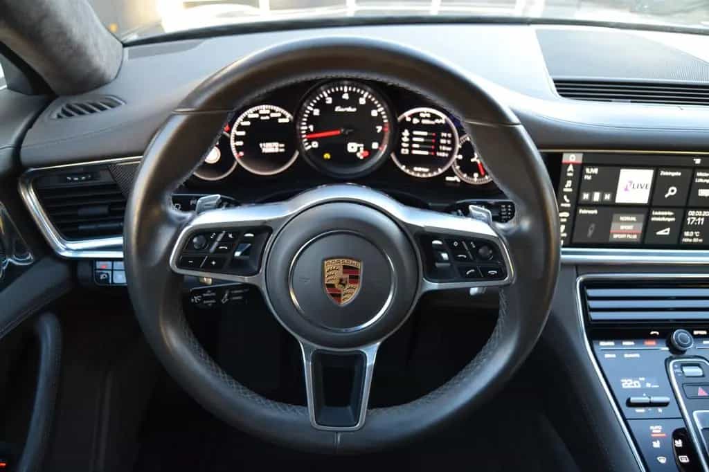 Porsche Panamera Turbo, SitzBelüft,Kamera,Bose,Carbon, 01/2017-photo-12