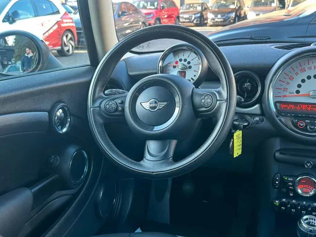 MINI Cooper 1.6 Benziner *CHILLI*SHZ*MULTI* 10/2012-photo-18