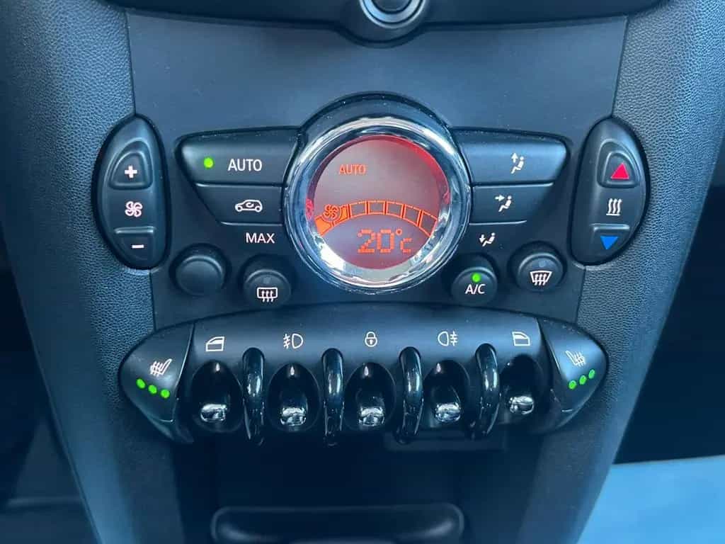MINI Cooper 1.6 Benziner *CHILLI*SHZ*MULTI* 10/2012-photo-19