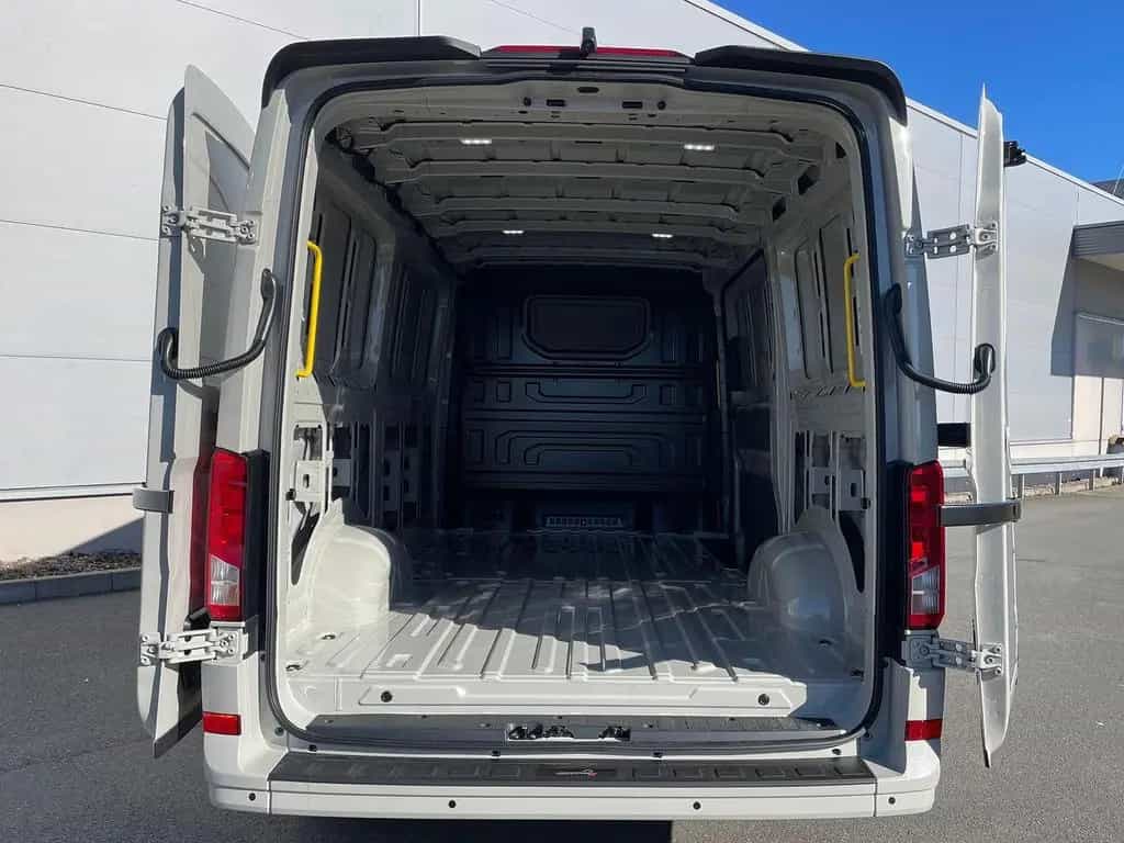 MAN TGE 3.200 L3H2 Kasten 4x4 Individual S ACC STHZ 02/2026-photo-36