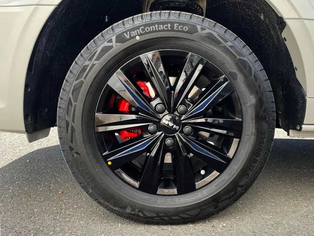 MAN TGE 3.200 L3H2 Kasten 4x4 Individual S ACC STHZ 02/2026-photo-37