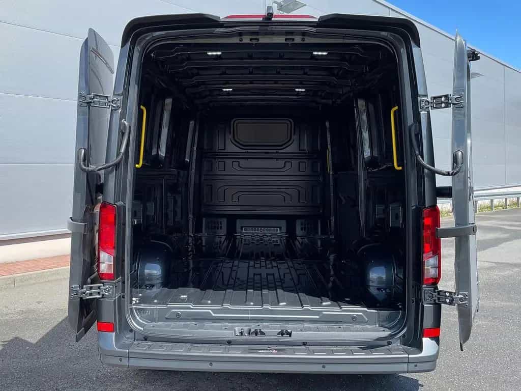 MAN TGE 3.200 L3H2 Kasten 4x4 Individual S ACC STHZ 02/2026-photo-32