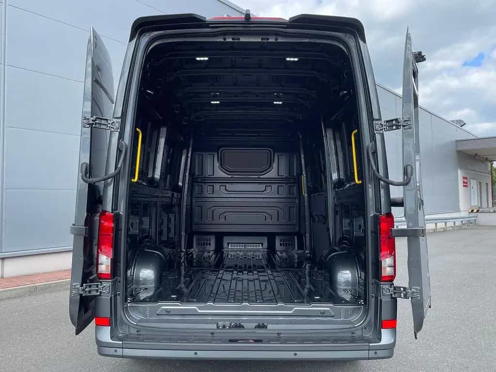 MAN TGE 3.200 L3H3 Kasten 4x4 Individual S ACC STHZ 02/2026-photo-8