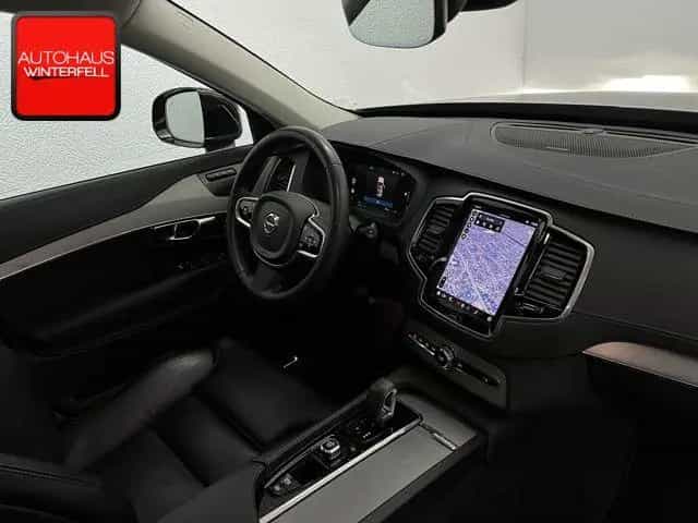 Volvo XC90 B5 D AWD Plus Bright 7SITZ+PANO+LUFT+AHK+ 08/2022-photo-17