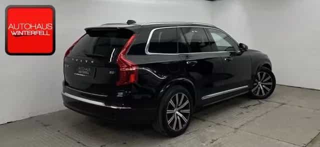 Volvo XC90 B5 D AWD Plus Bright 7SITZ+PANO+LUFT+AHK+ 08/2022-photo-3