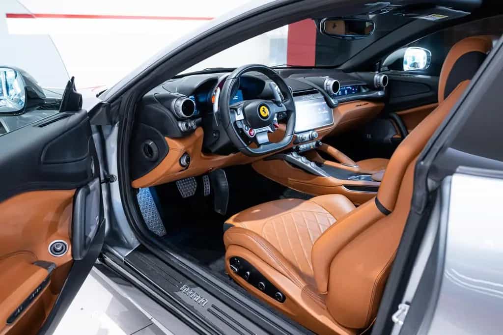 Ferrari GTC4Lusso V12 - Kroymans Ferrari 01/2017-photo-19