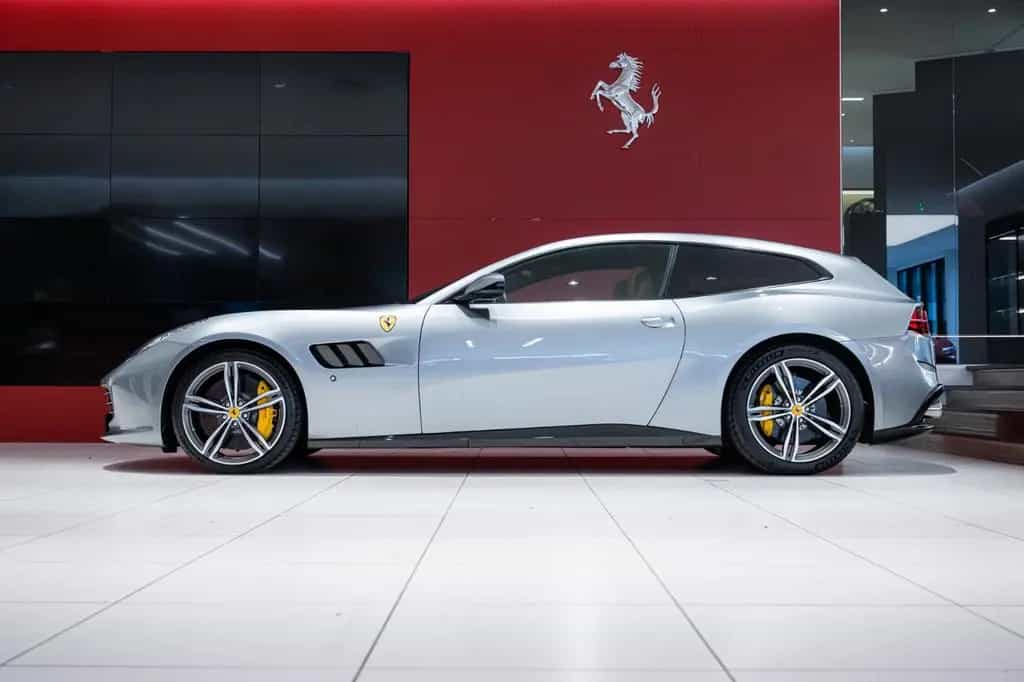 Ferrari GTC4Lusso V12 - Kroymans Ferrari 01/2017-photo-8