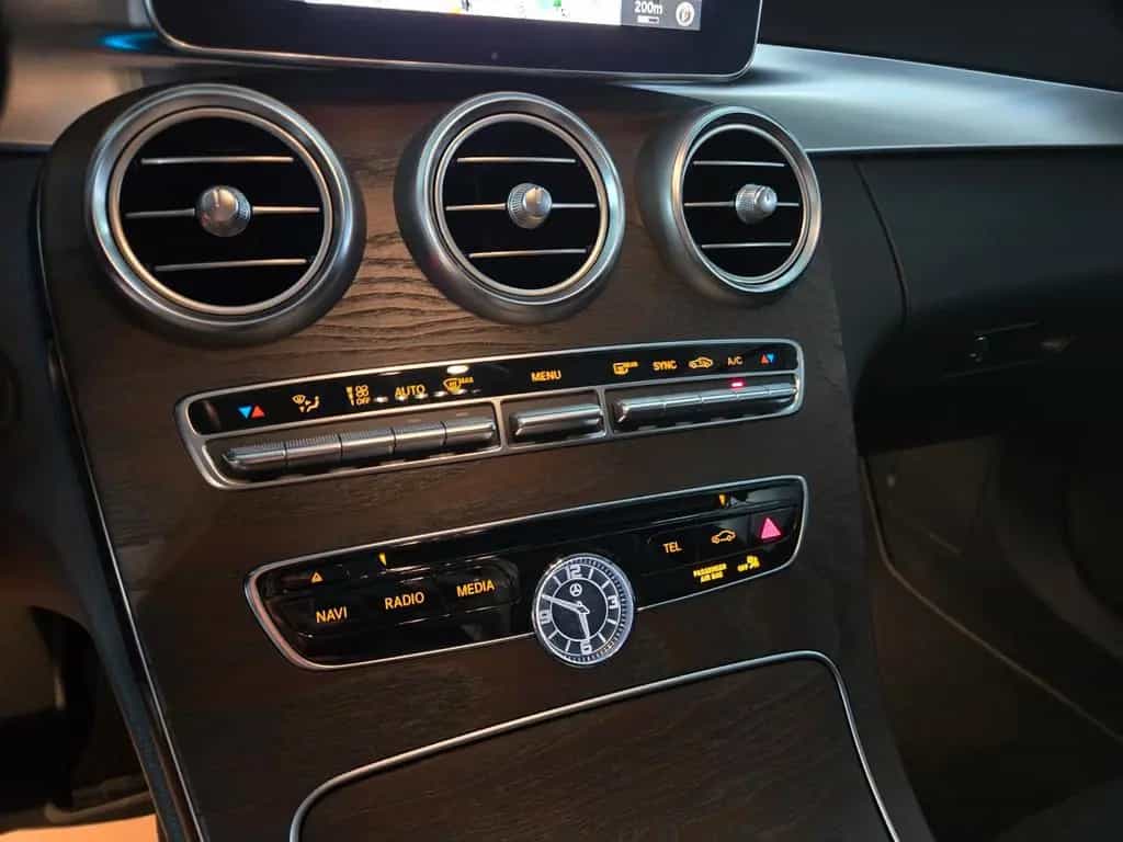 Mercedes-Benz C-Class 300 T 9G AMG Line Night Paket EXCLUSIVE 08/2017-photo-20