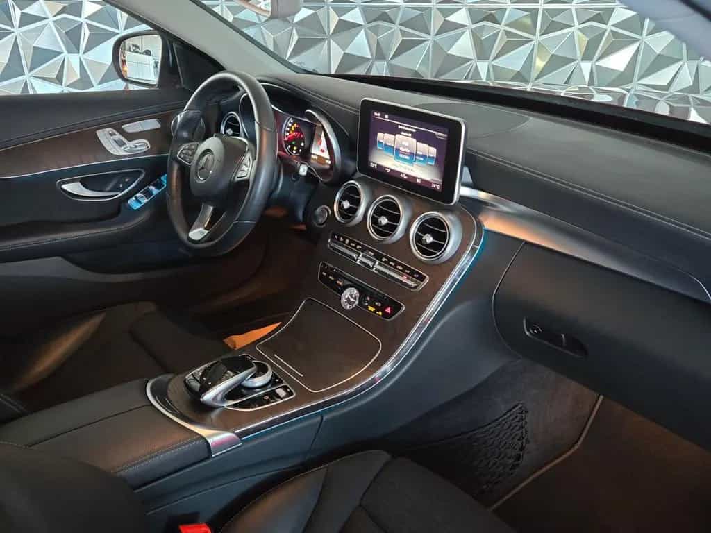 Mercedes-Benz C-Class 300 T 9G AMG Line Night Paket EXCLUSIVE 08/2017-photo-22