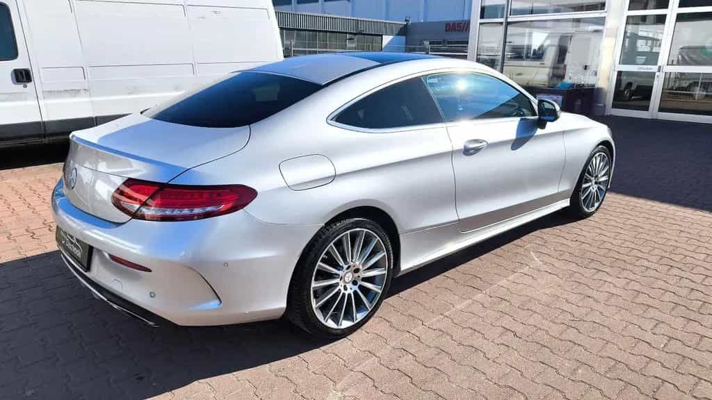 Mercedes-Benz C-Class 300 Coupe AMG-Paket Panorama Burmester 08/2016-photo-2