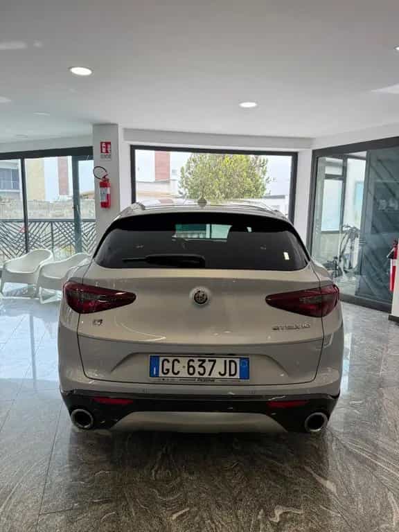 Alfa Romeo Stelvio 2.2 Turbodiesel 210 CV AT8 Q4 03/2020-photo-2