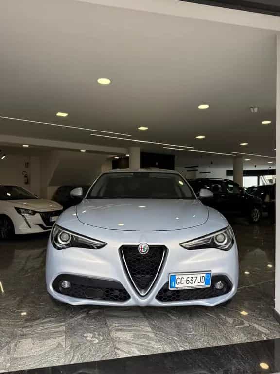 Alfa Romeo Stelvio 2.2 Turbodiesel 210 CV AT8 Q4 03/2020-photo-4