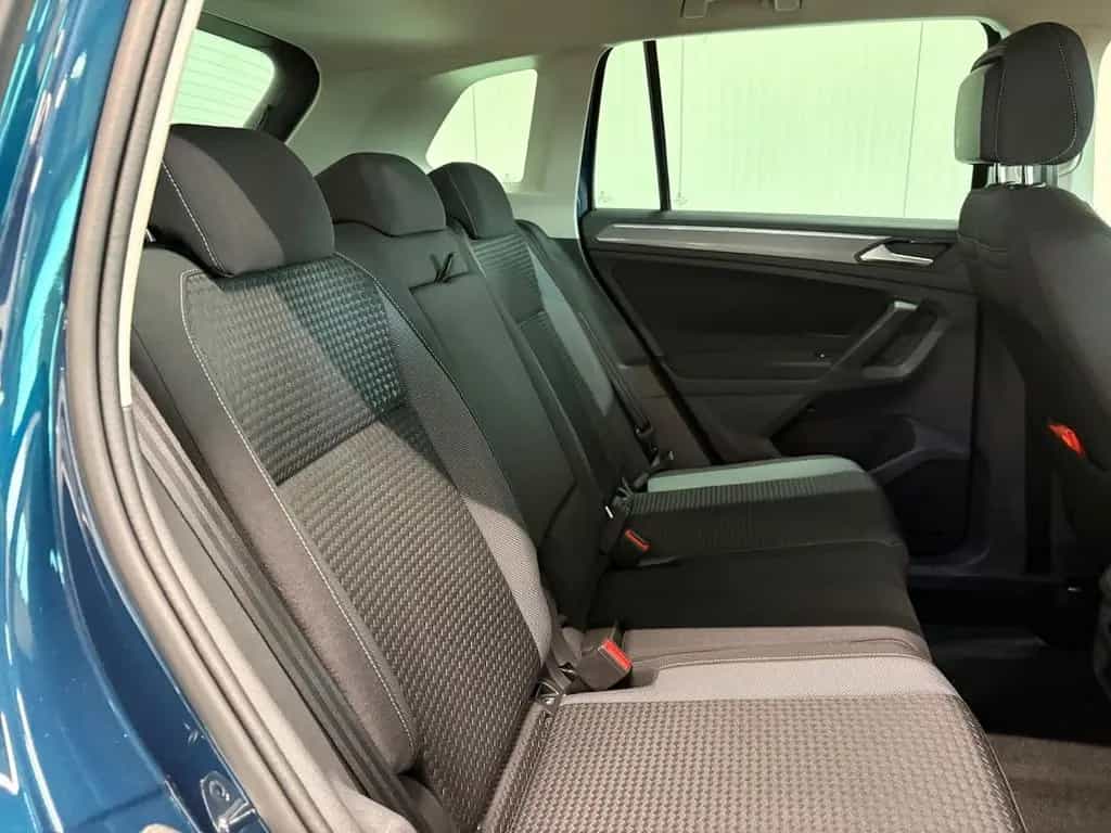 Volkswagen Tiguan Active 1.5 TSI DSG AHK NAVI RFK 03/2023-photo-28