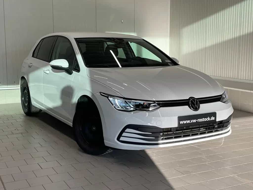 Volkswagen Golf VIII Life 1.5 TSI LED NAVI ACC SHZ 11/2022-photo-7