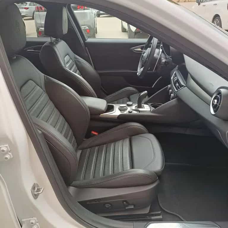 Alfa Romeo Giulia 2.2 Turbodiesel 210 CV AT8 AWD 05/2022-photo-10