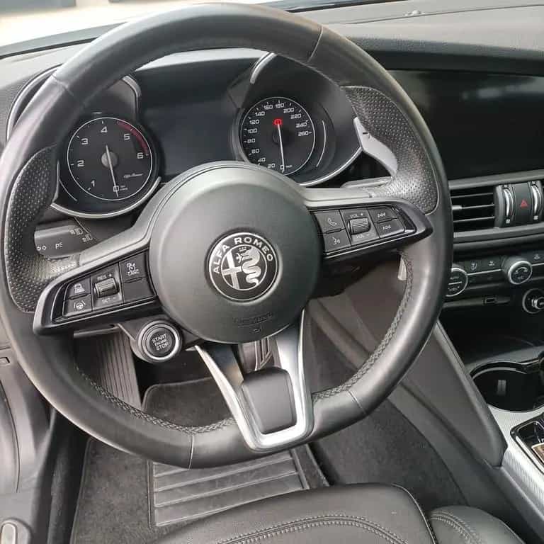 Alfa Romeo Giulia 2.2 Turbodiesel 210 CV AT8 AWD 05/2022-photo-6