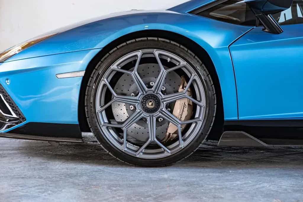 Lamborghini Aventador Ultimae 06/2022-photo-24