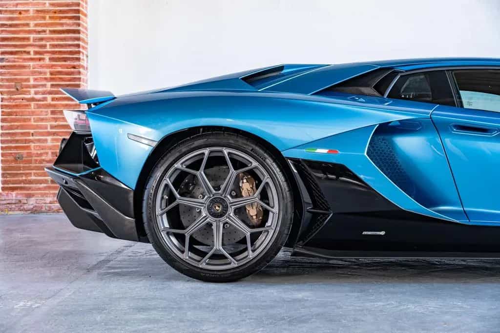 Lamborghini Aventador Ultimae 06/2022-photo-35