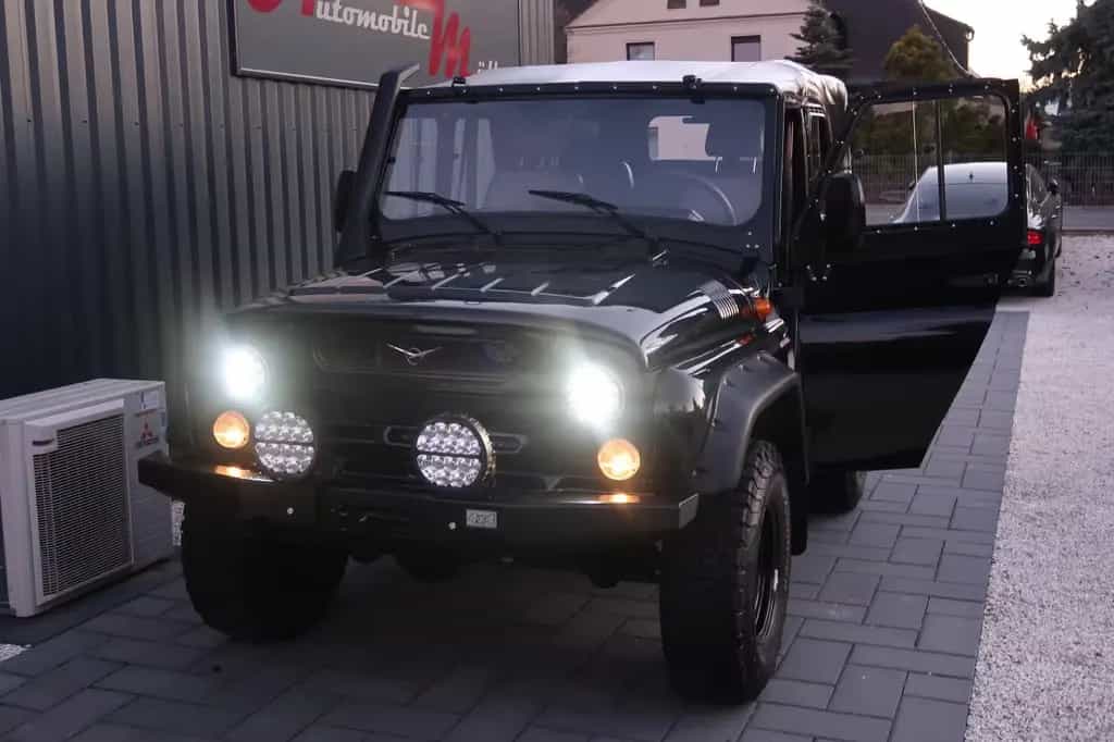 Other Other UAZ Hunter Cabriolet 2.7/TOP-ZUSTAND !!!WINDE!!! 08/2020-photo-12