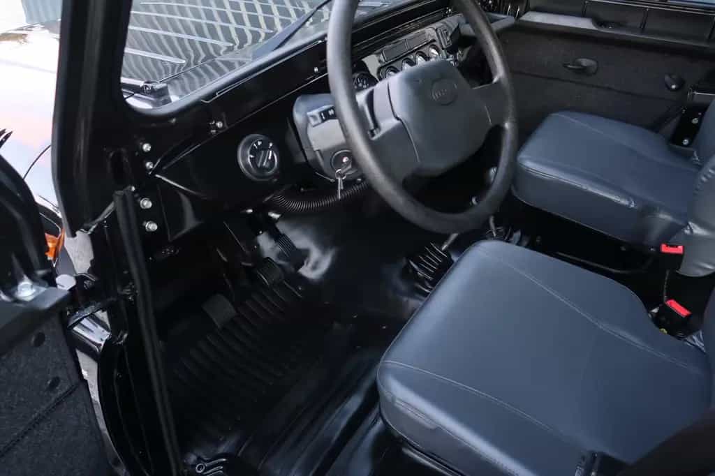 Other Other UAZ Hunter Cabriolet 2.7/TOP-ZUSTAND !!!WINDE!!! 08/2020-photo-38