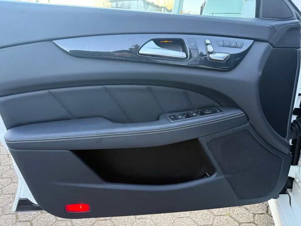 Mercedes-Benz CLS-Class 400*AMG*Multibeam*Leder*360 CAM* 12/2015-photo-10