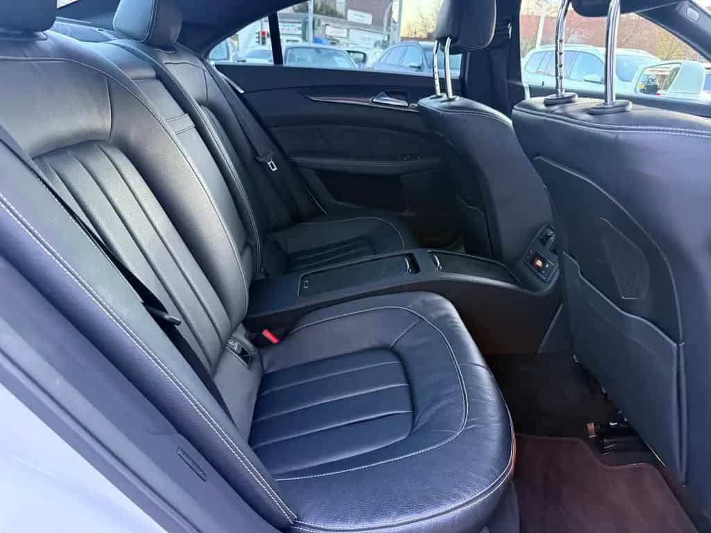 Mercedes-Benz CLS-Class 400*AMG*Multibeam*Leder*360 CAM* 12/2015-photo-14