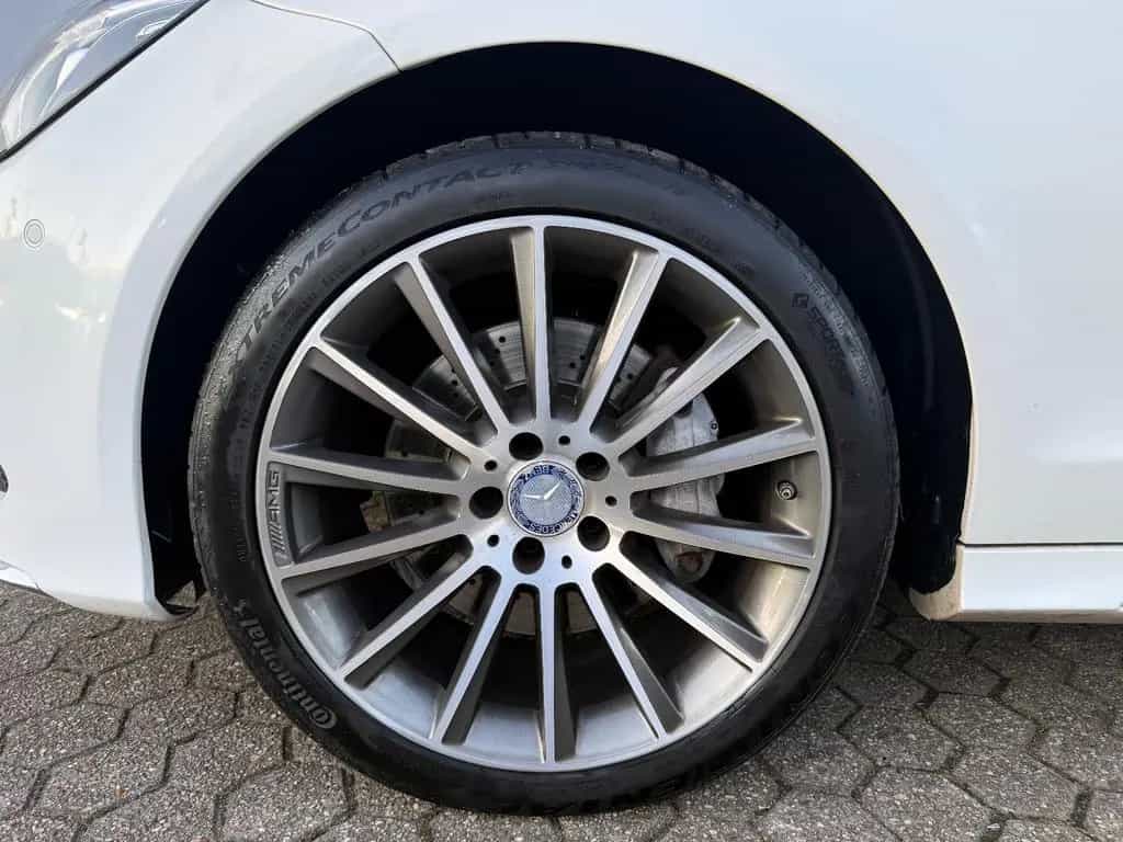 Mercedes-Benz CLS-Class 400*AMG*Multibeam*Leder*360 CAM* 12/2015-photo-24