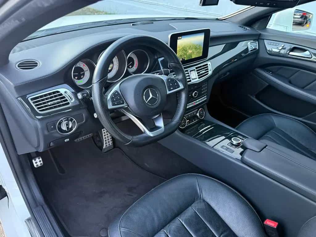 Mercedes-Benz CLS-Class 400*AMG*Multibeam*Leder*360 CAM* 12/2015-photo-8