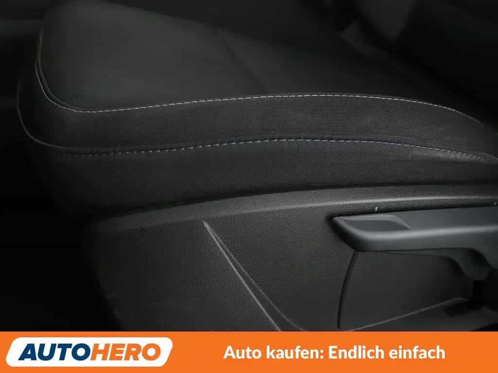 Renault Captur 1.3 TCe Zen Aut.*TEMPO*LED*KLIMA*GARANTIE 07/2021-photo-26