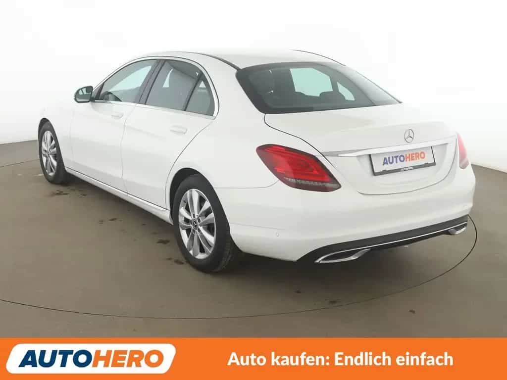 Mercedes-Benz C 180 CGI Avantgarde Aut.*NAV*LED*TEMP*PDC*SHZ* 09/2019-photo-3