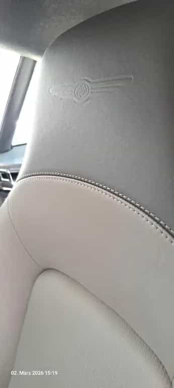 Chrysler Crossfire 3.2 V6 - TÜV bis 2028, 8-fach bereift 07/2006-photo-6